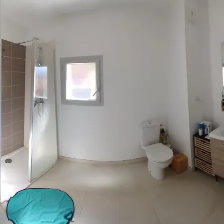 Maison Individuelle Familiale, Jacuzzi, Climatisation, 7 Couchages